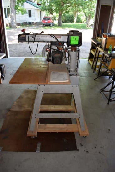 Craftsman Professional 10 Inch Radial Arm Saw, Laser Trac, Control Cut, Works Good, Sells With Rolli