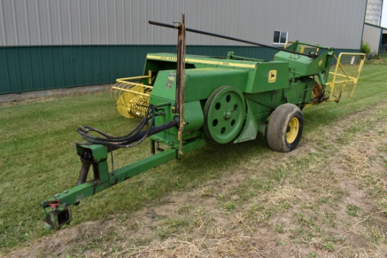 John Deere 336 Baler With Model 40 Kicker, 540PTO