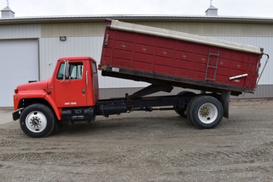 1985 IH S-1900 Single Axle Grain Truck, 126,212 Miles, 5sp, 466 Diesel, w/ Midwest 16’ Steel Box & H