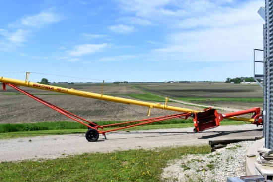 Westfield MK100-71 Swing Hopper Auger, 10”x71’, Hyd Lift, 540PTO, Like New