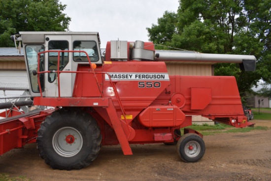 1985 Massey Ferguson 550 Hydro, Diesel, 2956 Engine Hours, 23.1x26 Tires, Chopper/Spreader, 10 Rear