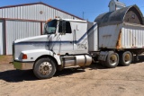 1992 Volvo Semi Tractor, Mini Sleeper Cab, 60 Series Detroit, 10 Speed, Jake Brake, Air Ride, 24.5 R