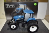 Ertl Premier Series New Holland TG255 Tractor, With Box