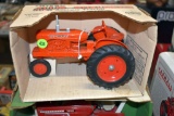 Ertl Allis Chalmers WD45 Antique Tractor 1/16th Scale With Box