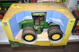 Ertl John Deere 4wd Tractor With Box, Box Is Dirty