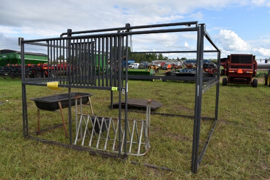 12' x 12' Horse Box Stall, Rolling Door,  Rubber Mats, 1 Feed Bunk, 1 Hay Bunk