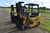 Cat C5000 Forklift, 4750lbs Lift, LP Gas, 3  Stage Mast, Side Shift, New Hard Rubber  Tires, 17,004