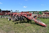 Wilrich V957DDR  Ripper, 5 Shank, Hydraulic  Front Disc, Coil Tine Harrow, Automatic  Reset, Lights,