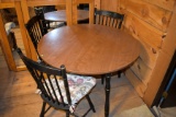 Round Table With 3 Matching Chairs, 42''