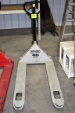 Roughneck 4400lbs Pallet Jack