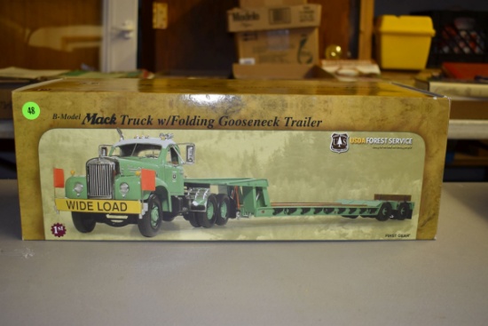 1st Gear Mack B-Model Truck With Folding Gooseneck Trailer