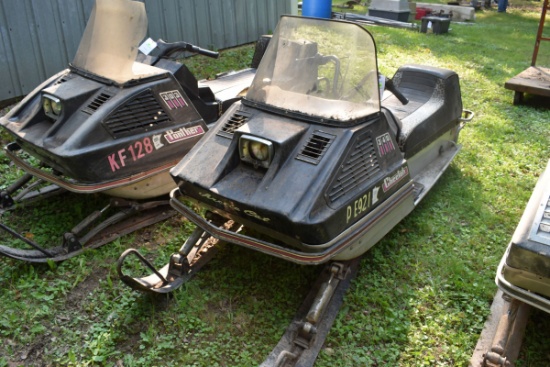 Artic Cat Cheetah 340 Snowmobile, Motor is Free, Non Running
