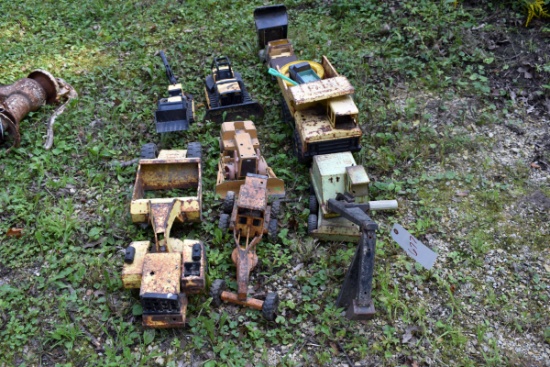 Assortment Sandbox Tonka Toys