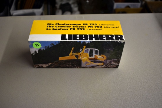Liebherr PR 752 Litronic Dozer, In Box