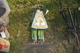 Garden Art, Girl