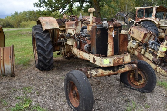 Cockshutt wheatland diesel, missing hood, non running