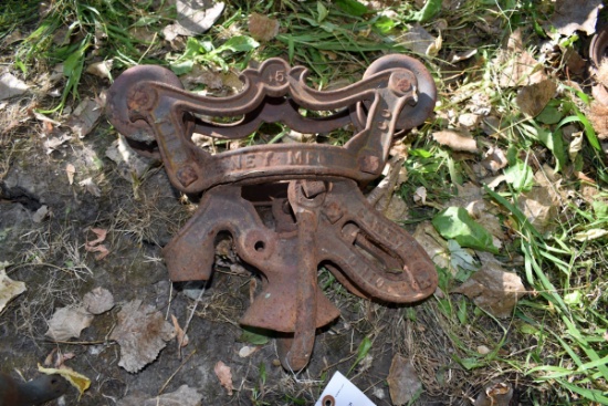 NEY Mfg Co. Vintage Hay Trolley, Marked No 45