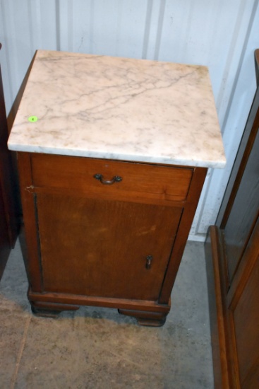 Marble top side table with door & drawer, nice condition, 17"x15"x29"