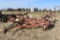 International Vibra Shank Field Cultivator,  18', Manual Fold Wings, 3 Bar Harrow, Hyd.  Lift Cylind