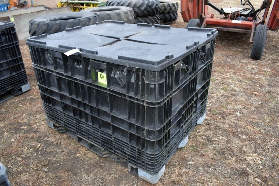 Pro Seed Box, Hole in frame of box, hopper is  in good condition