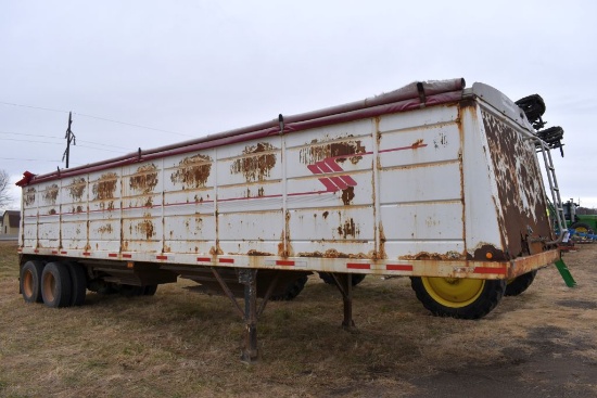 2005 Mauer Hopper Bottom Grain Trailer, 38'x66"x96", Ag Hoppers, Lo Pro 24.5 Tires, Roll Tarp, Light