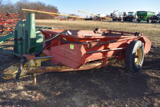 New Holland 512 Manure Spreader, Single Axle,  Slop Gate, Wood Floor, 540PTO, Single Beater
