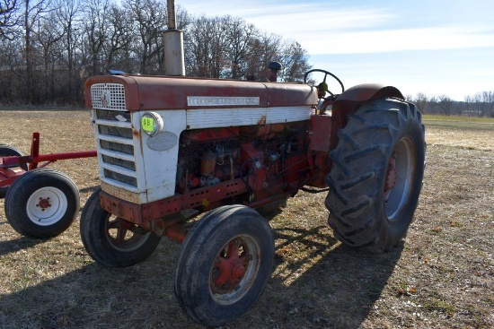 International 660 Gas Standard Tractor, Good  TA, 2 Hydraulics, Power Steering, 540PTO,  20.8x34 Tir