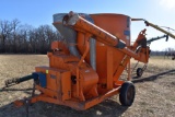 Bear Cat 1250 Mixer Mill, Hydraulic Drive,  540PTO, Long Unload Auger