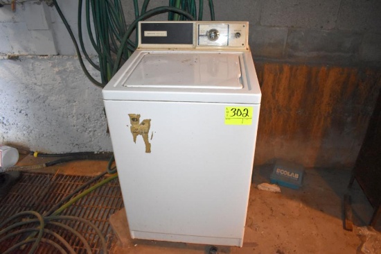 Kenmore washer, located building 5