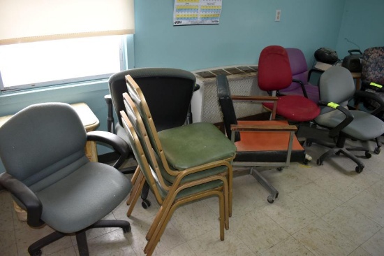 8 office chairs, 2 radios and round stand, located building 5