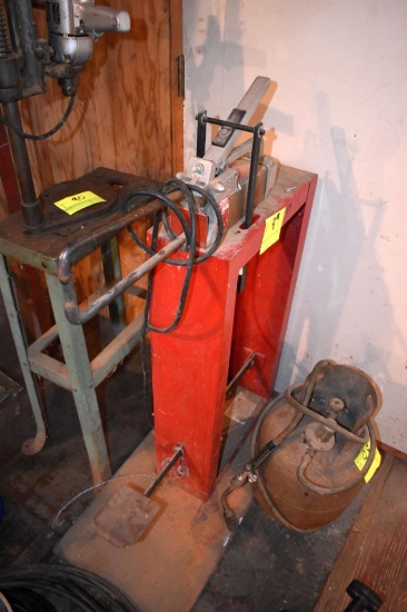 Dayton Model 2Z542, 110Volt portable spot welder, located building 5