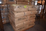 25 Bags of Premium pine kiln dried animal bedding 3 cu. Ft. compressed and