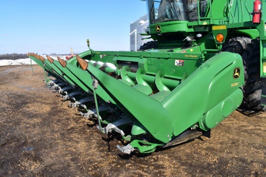 2013 John Deere 608C StalkMaster Chopping Head 8 Row 30", Stubble Light, Dual PTO, Single Point