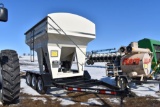 Meriden 375RT Seed Tender, Scale, Roll Tarp, Doubw