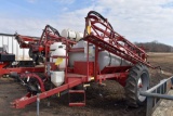 Miller Pro 1000 Crop Sprayer, 60' Booms, Hydrauli