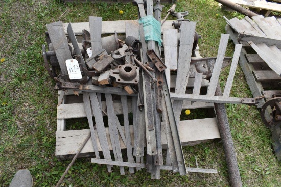 Assorted Monitor L Windmill Parts