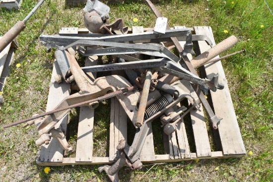 Assorted Monitor L Windmill Parts