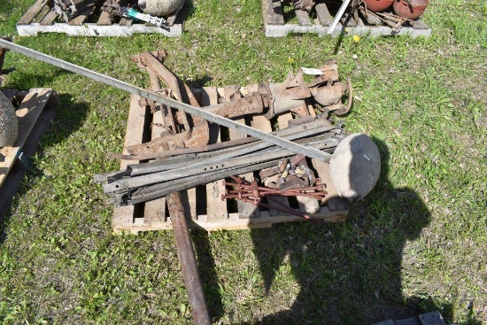 Assorted Baker MFG Monitor L Windmill Parts
