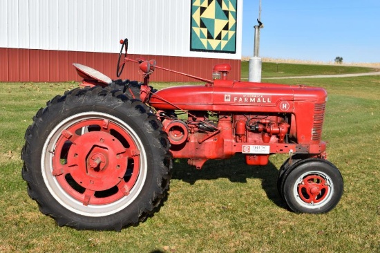 1951 Farmall H, Gas, Narrow Front, 12.4x38 Tires, Belt Pully, 540PTO, Wheel Weights, Restored, Runs,