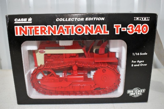 Ertl Collector Addition International T-340, 1/16 scale with box