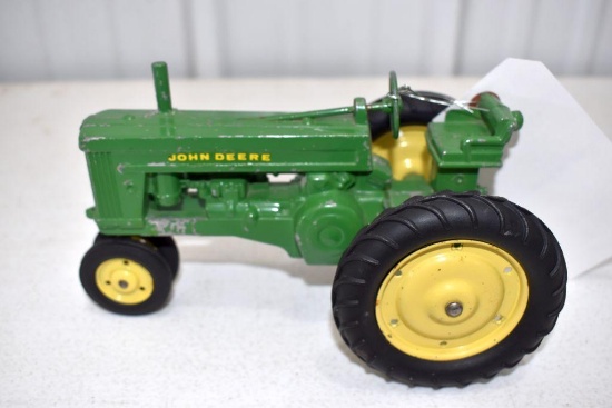 Eska John Deere Tractor