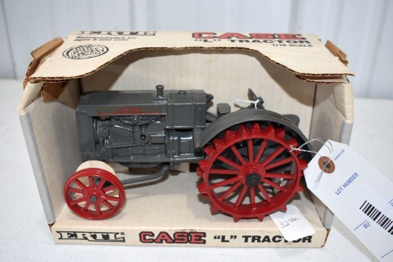 Ertl Case L Tractor 1/16 scale with box