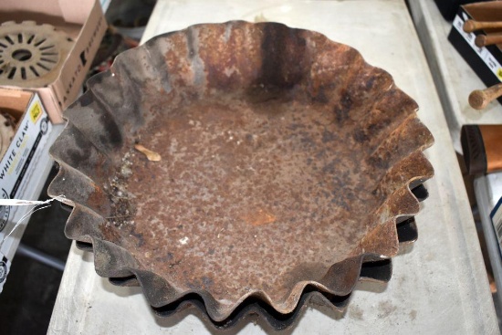 2 Metal Trough