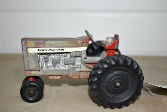 Ertl International 544 Tractor