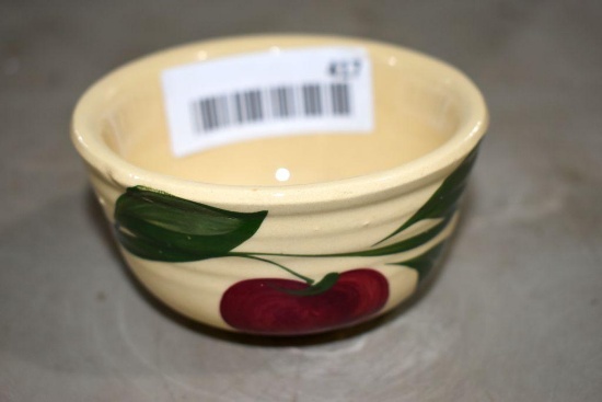 Watt Apple Small Bowl