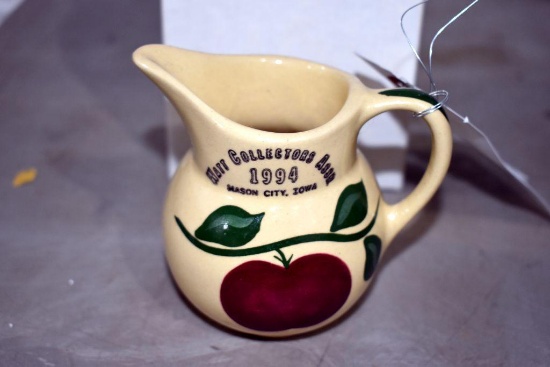 Watt Collectors Association 1994 #62 Creamer from Mason City IA