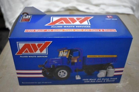 First Gear 1929 Mack AK Dump Truck with Ash Cans and Shovels, with packing box