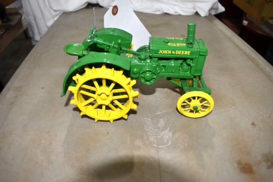 Ertl John Deere GP On Steel 1/16 No box