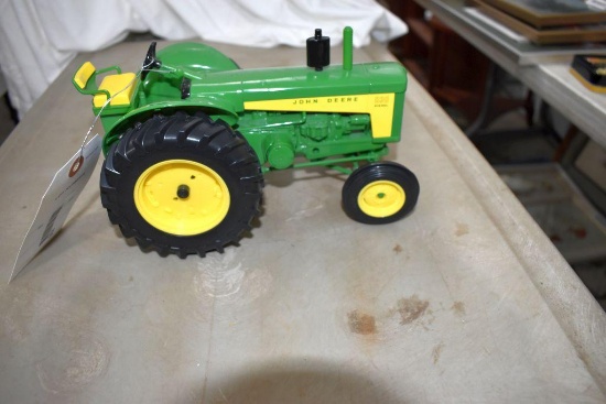 Ertl John Deere 830 Diesel Tractor, 1/16, no box