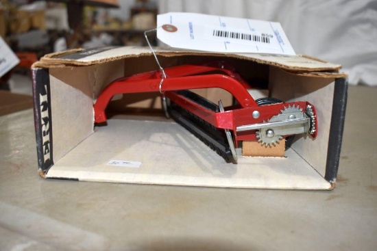 Ertl International Hay Rake, 1/16th, with box